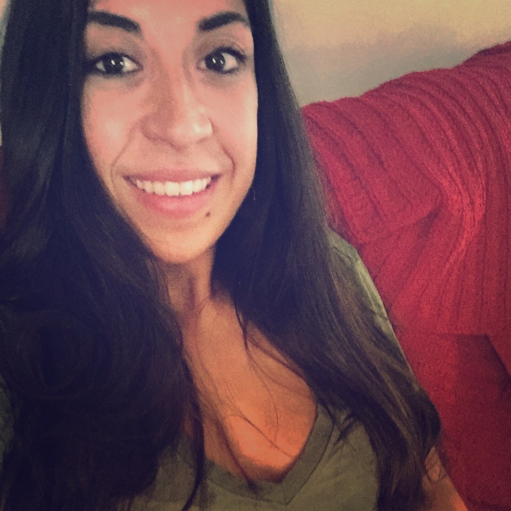 Meet your Posher, Ashley